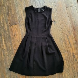 Gorgeous little black dress